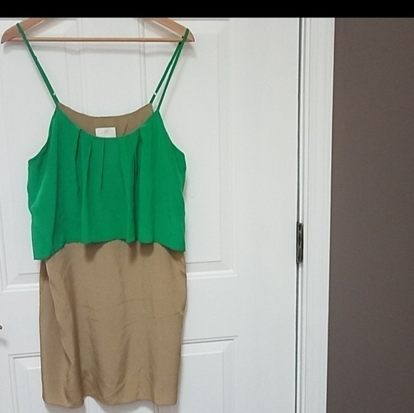 Anthropoogie Flowy Top Silk Spaghetti Straps Olive Green Tan Shift Tiered Dress - Picture 8 of 8